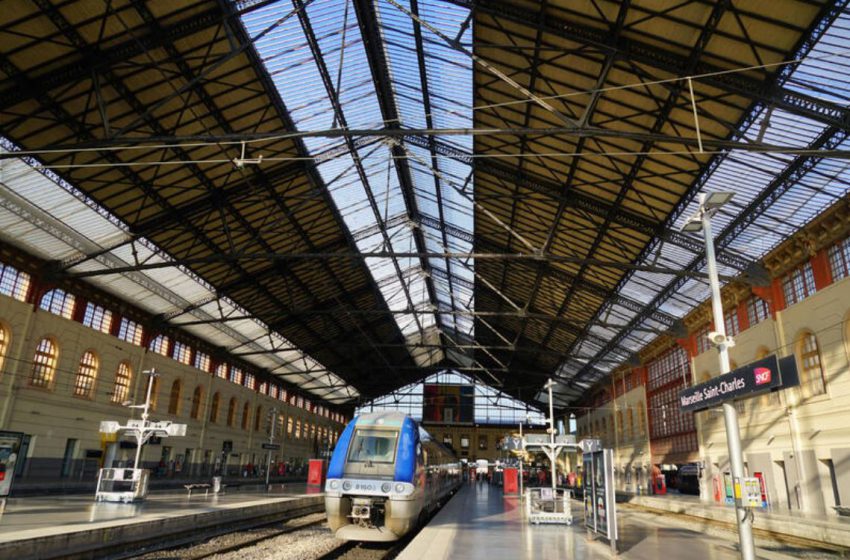  Le corps d’un nouveau-né découvert dans la poubelle d’un train à Marseille