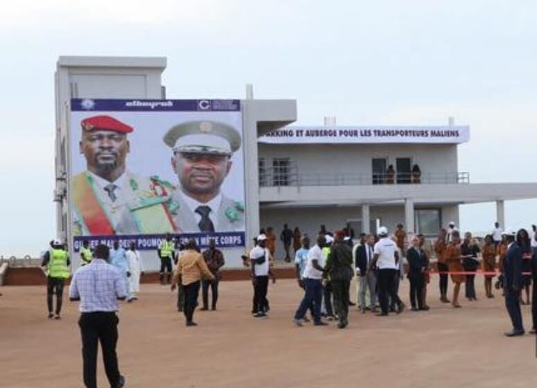  Port de Conakry : Le «Parking Kidal»› accueille les gros porteurs maliens